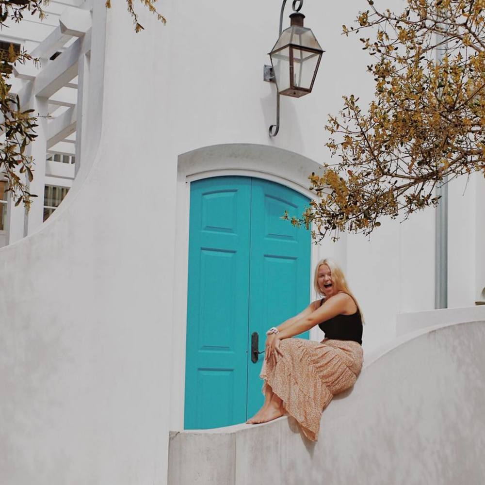 Meet your Posher, Cate